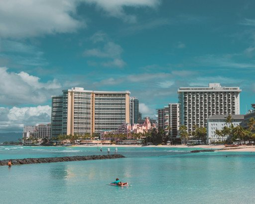 Ultimate Guide to Selecting the Best Hotels in Honolulu's Waikiki Beach